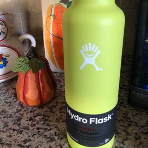 Hydro Flask 21 oz Standard Mouth Citron
